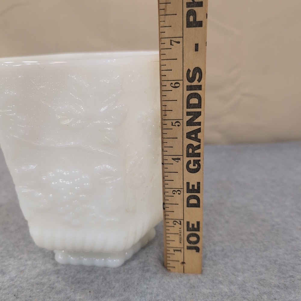 Fire-King Milk Glass Harvest Grape Hexagonal Planter White VTG Anchor Hocking - Picture 6 of 9